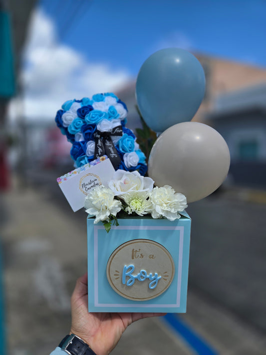 Es un niño! New born